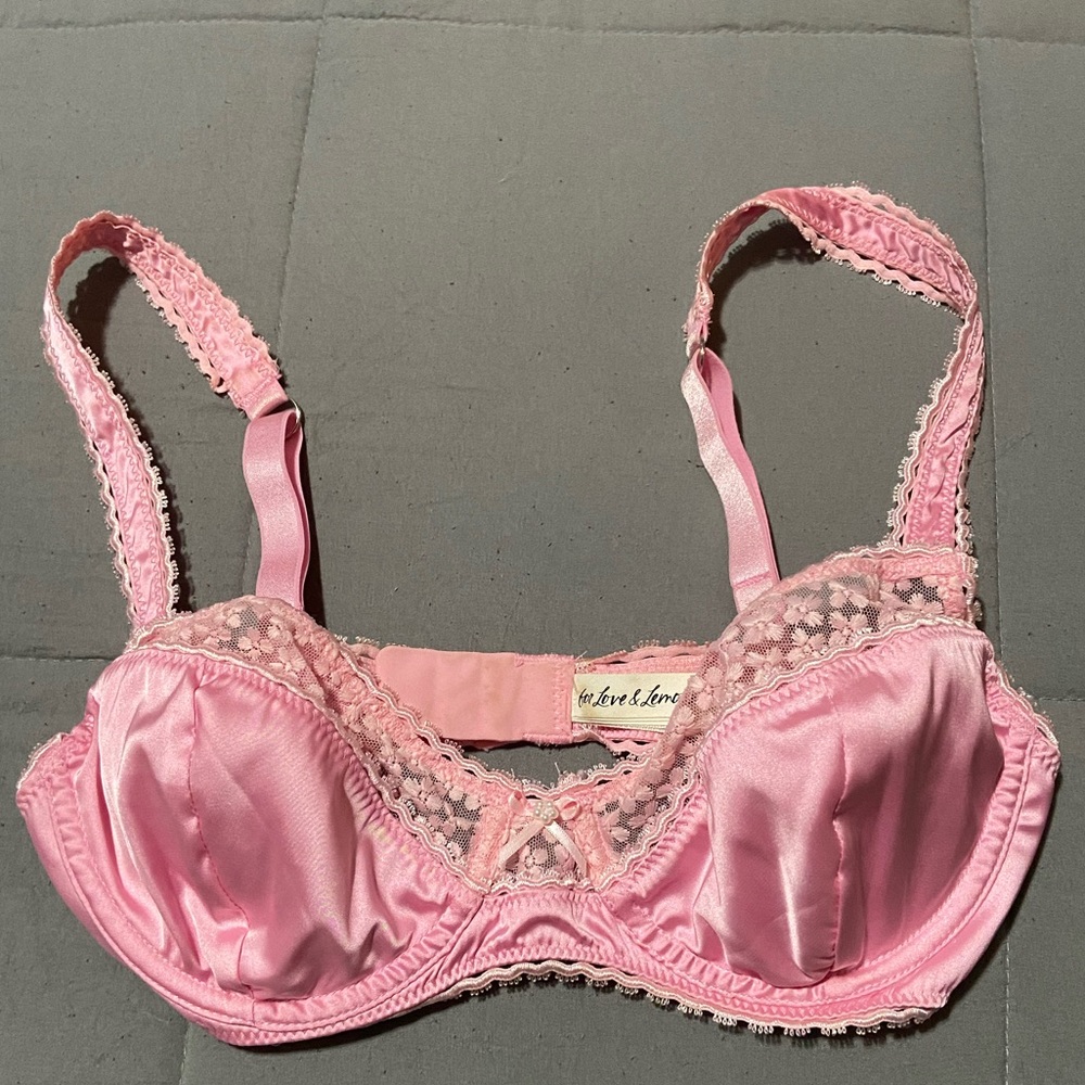 pink silk for love and lemons bra size small great condition